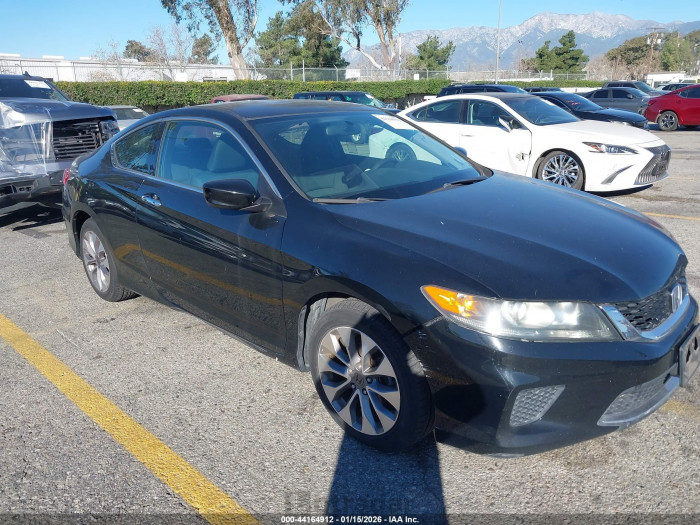 Honda Accord 2015 VIN 1HGCT1B35FA006141