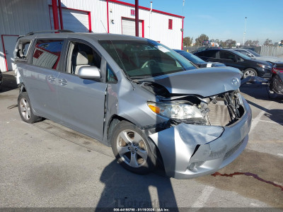 Toyota Sienna 2014 5TDKK3DC9ES420207