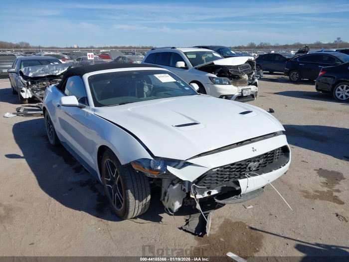 Ford Mustang 2022 VIN 1FATP8UH5N5104622