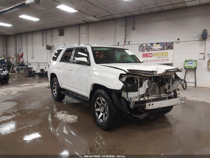Toyota 4runner 2015 VIN JTEBU5JR5F5271859