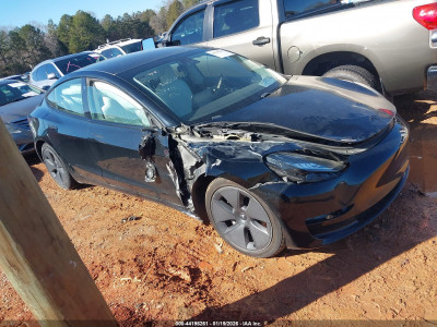 Tesla Model 3 2021 5YJ3E1EBXMF860025