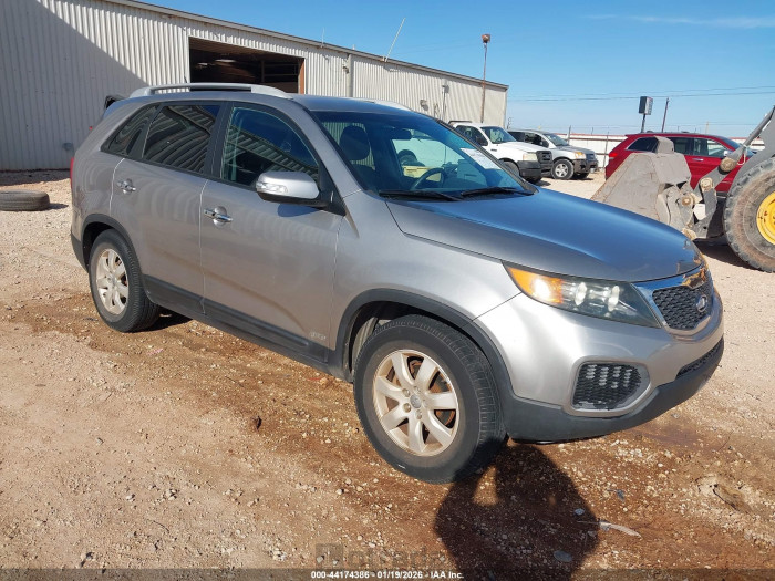 Kia Sorento 2013 VIN 5XYKTDA29DG410996