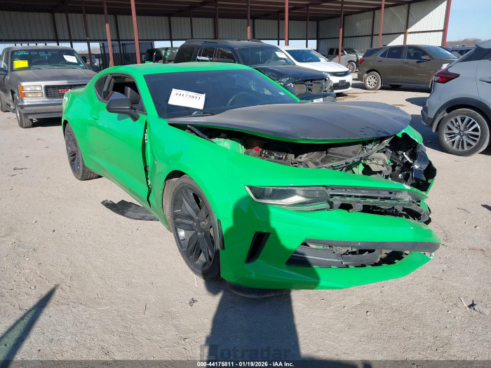 Chevrolet Camaro 2017 VIN 1G1FC1RS9H0190333