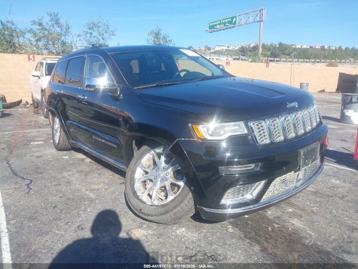 Jeep Grand cherokee 2021 VIN 1C4RJFJG2MC671001