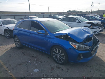 Hyundai Elantra 2018 KMHH35LE6JU011301