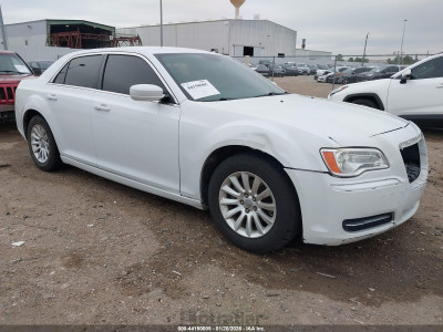 Chrysler 300 2014 2C3CCAAG0EH193716