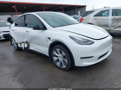 Tesla Model y 2023 7SAYGDEE8PA080072