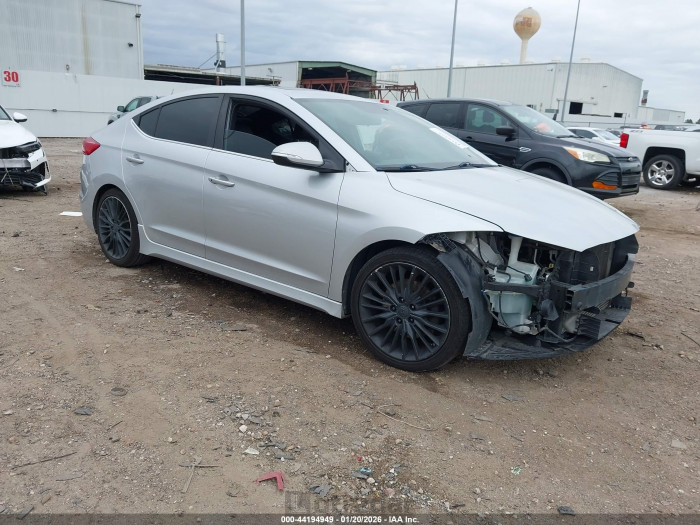 Hyundai Elantra 2018 VIN KMHD04LB1JU520820