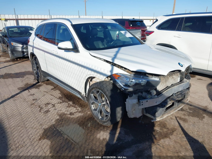 BMW X1 2018 VIN WBXHU7C38J5H41030