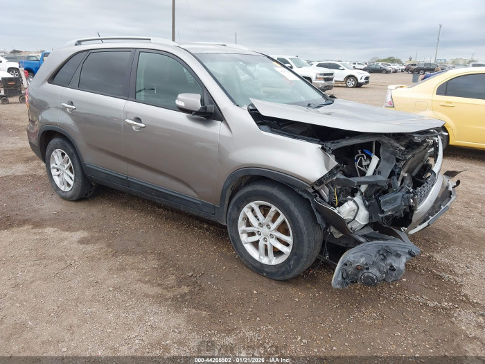 Kia Sorento 2015 VIN 5XYKT4A65FG658118