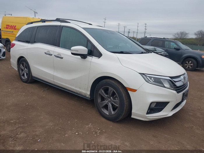 Honda Odyssey 2018 VIN 5FNRL6H59JB106094