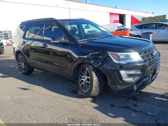 Ford Explorer 2016 VIN 1FM5K8GT4GGC13707