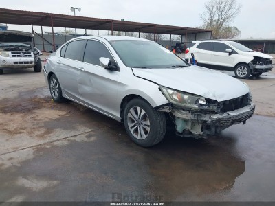 Honda Accord 2015 1HGCR2F34FA082660