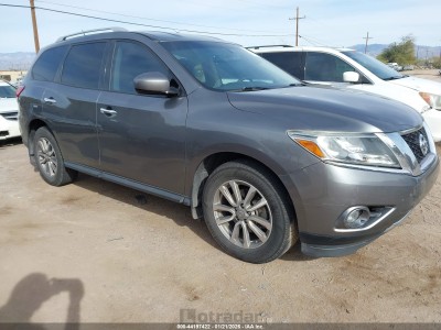 Nissan Pathfinder 2016 5N1AR2MN2GC642204