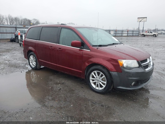 Dodge Grand caravan 2019 VIN 2C4RDGCG9KR735632