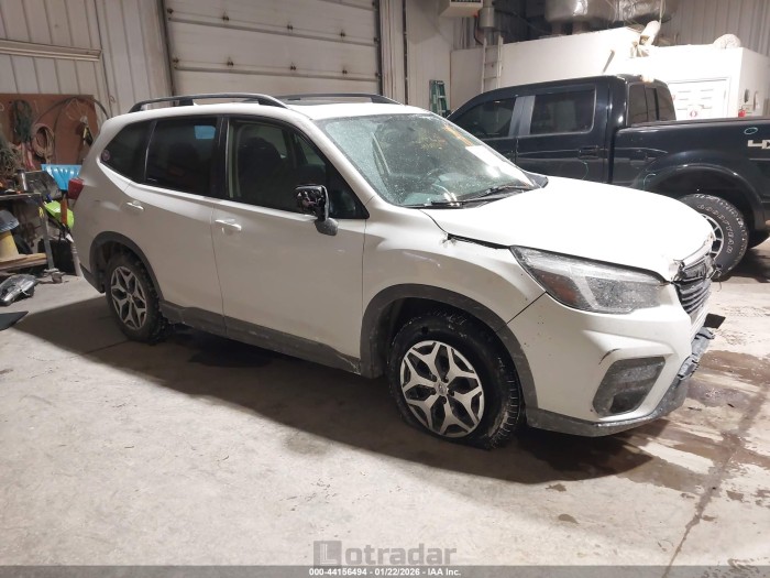 Subaru Forester 2021 VIN JF2SKAJC5MH476089