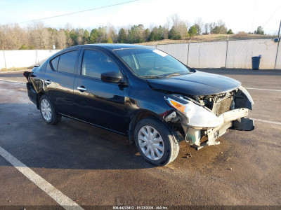 Nissan Versa 2015 3N1CN7AP9FL951377
