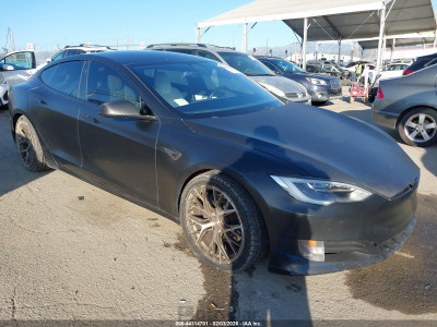 Tesla Model s 2017 5YJSA1E10HF194779