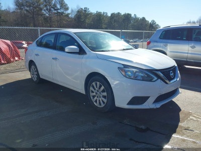 Nissan Sentra 2018 3N1AB7APXJY313893