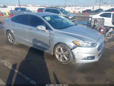 Ford Fusion 2014 3FA6P0SU0ER183578