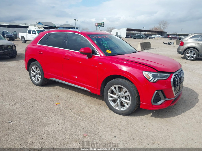 Audi Q3 2022 VIN WA1EEDF38N1131205