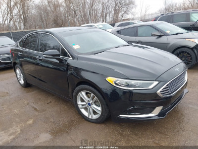 Ford Fusion 2018 3FA6P0HD3JR108455