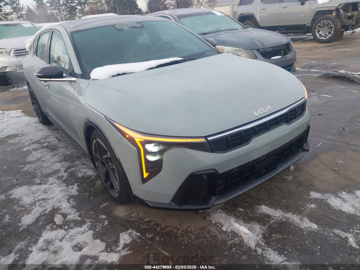 Kia K4 2025 VIN 3KPFW4DE8SE151832