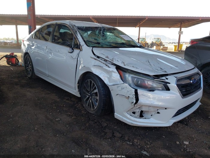 Subaru LEGACY 2019 VIN 4S3BNAB61K3028828