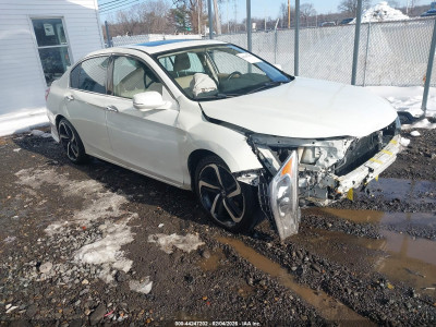 Honda Accord 2017 1HGCR3F81HA018435