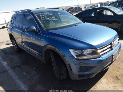 Volkswagen Tiguan 2020 3VV3B7AX7LM113894