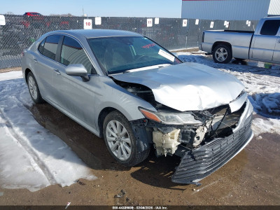 Toyota Camry 2019 4T1B11HK1KU264403