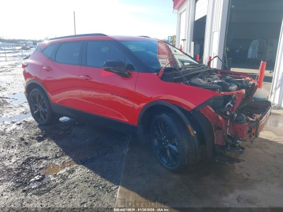 Chevrolet Blazer 2022 3GNKBCR45NS125089