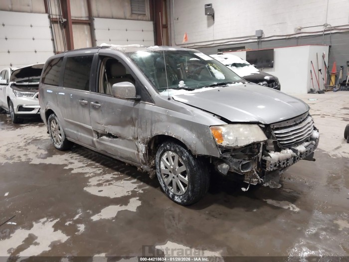 Chrysler Town & country 2013 VIN 2C4RC1BG3DR691955