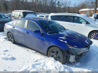 Hyundai Elantra 2022 KMHLS4AG8NU288761