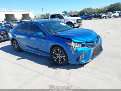 Toyota Camry 2018 4T1B11HK2JU098343