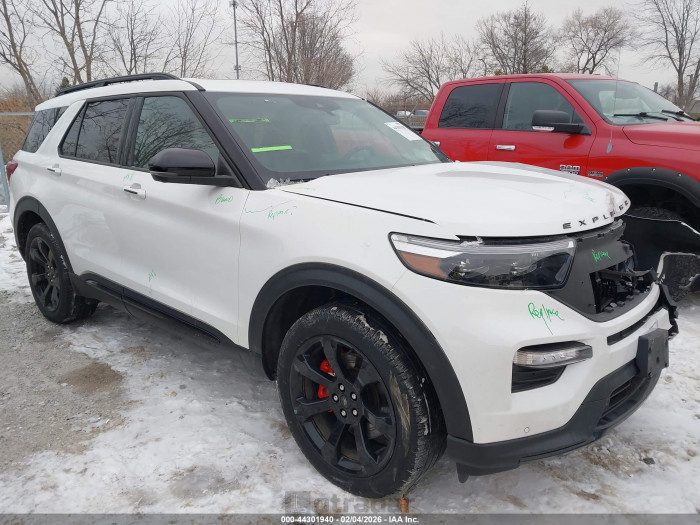 Ford Explorer 2023 VIN 1FM5K8GC9PGA29556