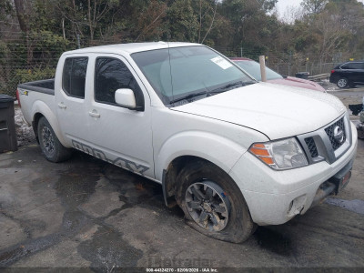 Nissan Navara (frontier) 2016 1N6AD0EV3GN748023