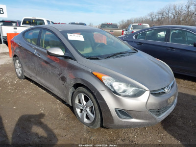 Hyundai Elantra 2013 5NPDH4AE9DH269828