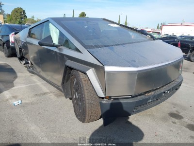 Tesla Cybertruck 2025 VIN 7G2CEHEE9SA062786