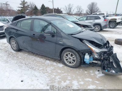 Toyota Prius 2016 JTDKARFU5G3028440