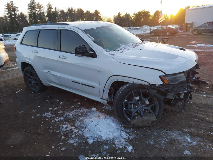 Jeep Grand cherokee 2019 VIN 1C4RJFBG2KC715137