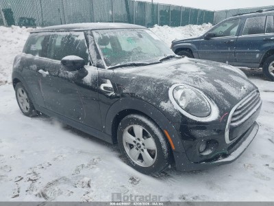 Mini Hard top 2021 VIN WMWXR3C01M2N04095