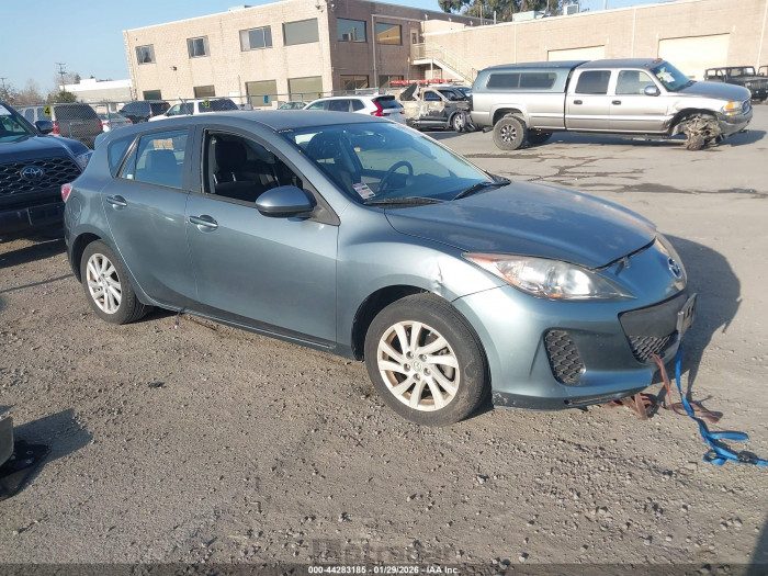 Mazda 3 2012 VIN JM1BL1L85C1620011