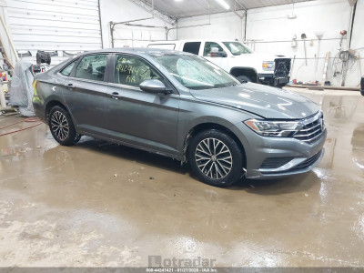 Volkswagen Jetta 2019 3VWC57BUXKM006845