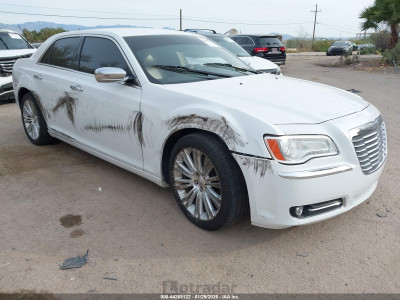 Chrysler 300c 2013 2C3CCAET2DH527931