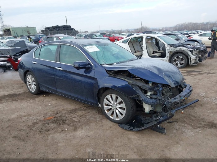 Honda Accord 2014 VIN 1HGCR2F74EA144530