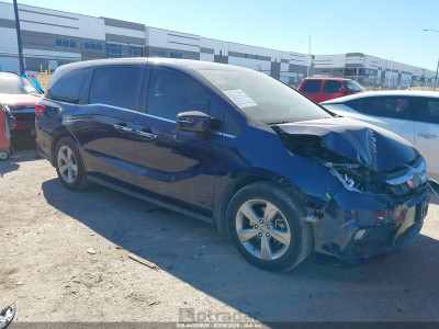Honda Odyssey 2019 5FNRL6H72KB136122
