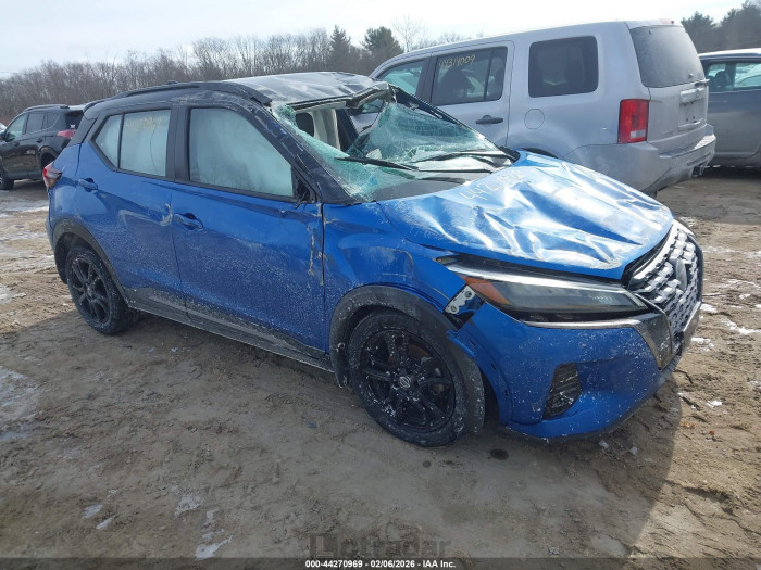 Nissan Kicks 2021 VIN 3N1CP5DV0ML549737