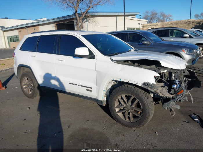 Jeep Grand cherokee 2016 VIN 1C4RJEAG8GC440036