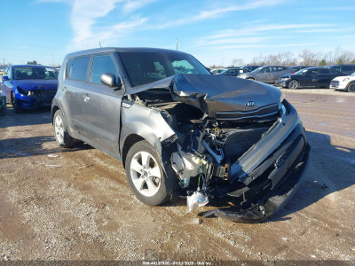 Kia Soul 2019 KNDJN2A2XK7673602